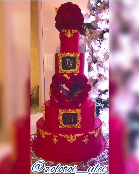 Свадебный торт "Golden Rose"