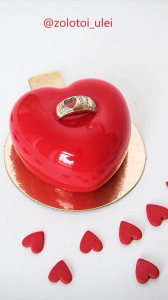 Мусовое пирожное