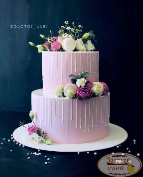 Свадебный торт