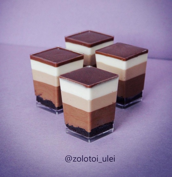 Десерт "Три шоколада"