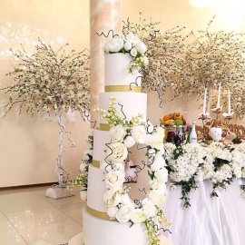 Свадебный торт