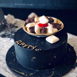 Торт для него