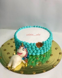 Торт на день рождения